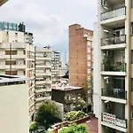 Departamento Reciclado Zona Pichincha Con Cochera Adicional En El Mismo Edificio